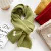 Women Autumn Winter Hijab Scarf Scarf Slim Neckerchief Soft Brown White Warm Knitted Woolen Neck Pashmina Shawl Soft Handmade
