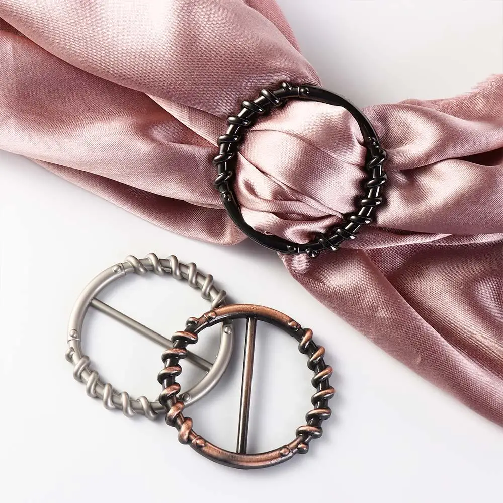 Waist Adjustment Fixed Snap Clothing Corner Knotted Buckles Multifunctional Hijab Scarf Clip Round Metal Scarf Buckle Classic